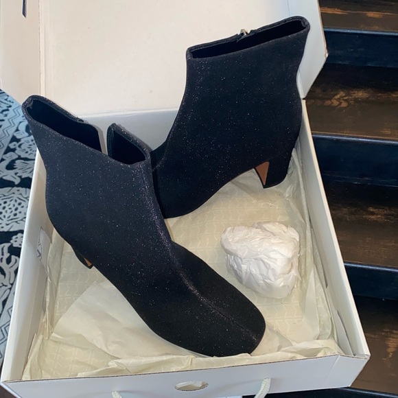 Marc Fisher LTD Grazie new year bootie - Picture 11 of 11